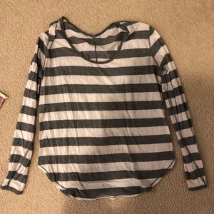 Lululemon long sleeve tee